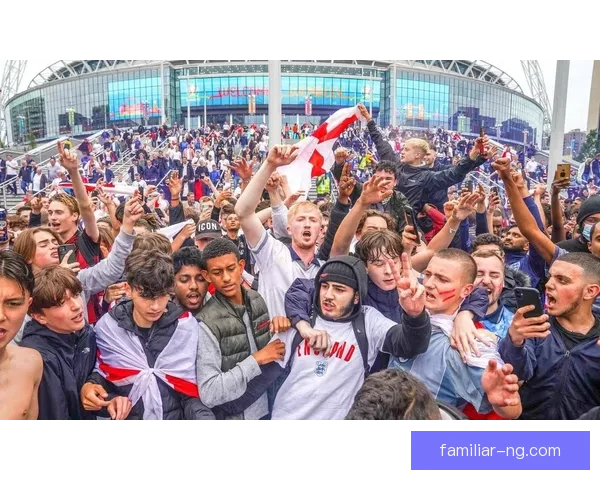 伯明翰俱乐部最新动态解析与未来赛季战略布局前瞻报道与球迷关注焦点